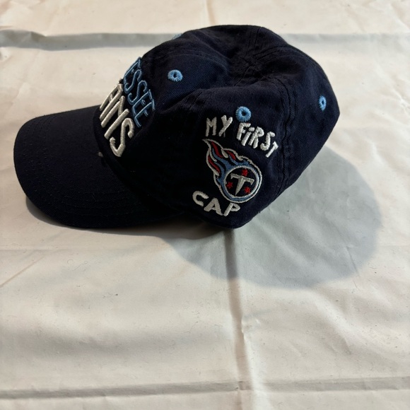 Tennessee Titans Hat Cap Infant Baby One Size NFL TEAM Apparel - Picture 2 of 4